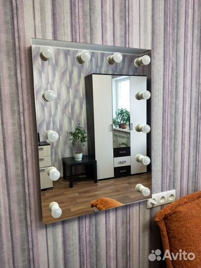 Безрамное гремерное зеркало с подсветкой