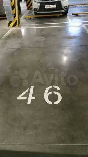 Машиноместо, 16 м²