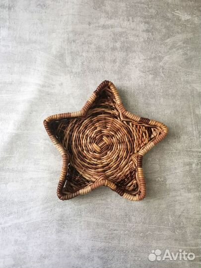 Плетеный поднос Звезда