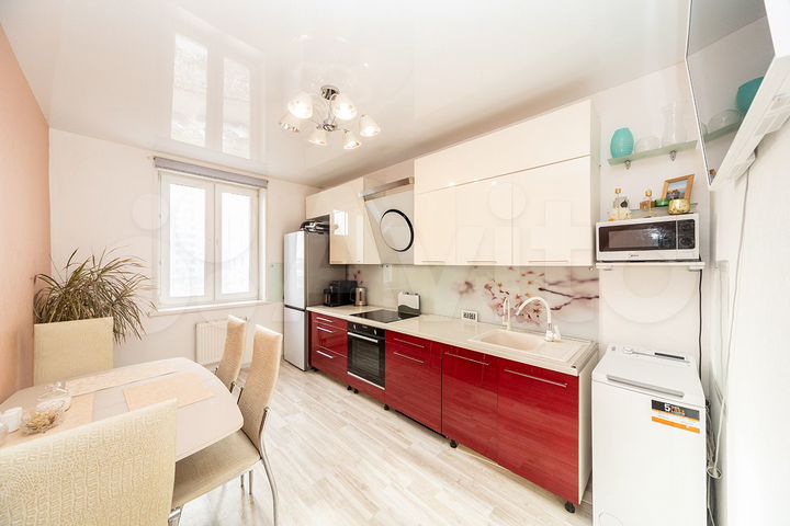 3-к. квартира, 89 м², 3/24 эт.