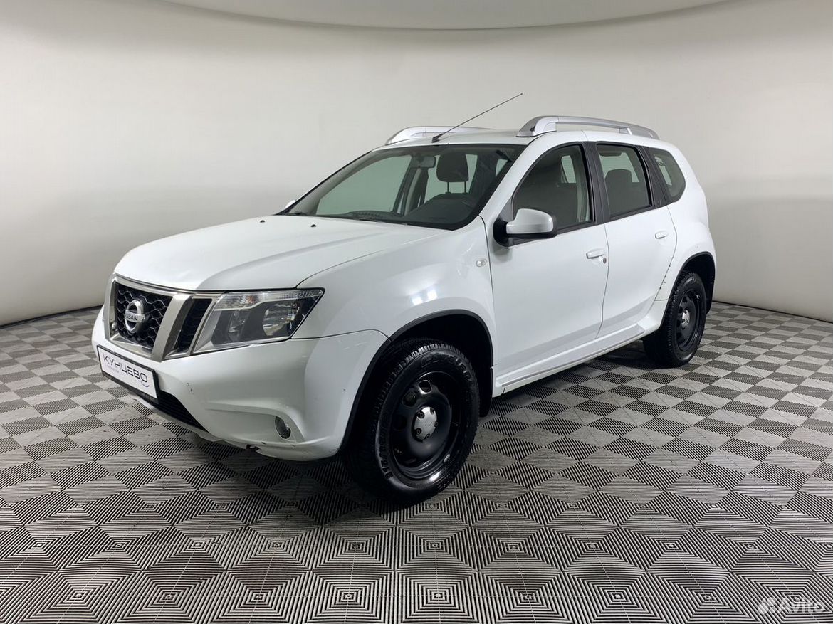 Nissan Terrano 2.0 MT, 2018, 203 742 км