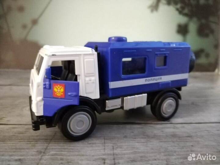 Машинки модельки бу