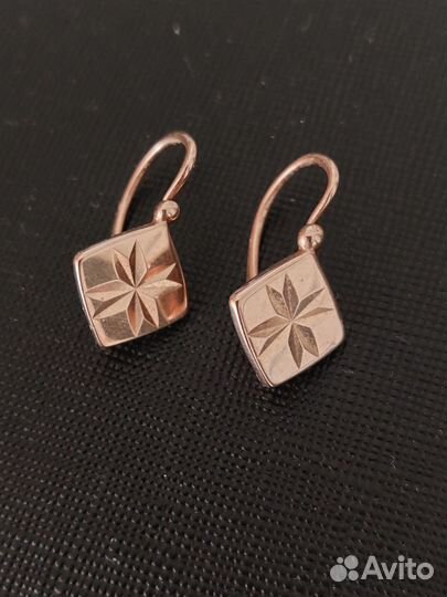 Золотые серьги 583 пр