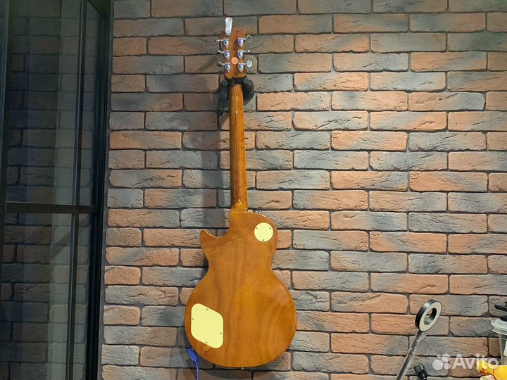 Электрогитара Gibson les paul Standart