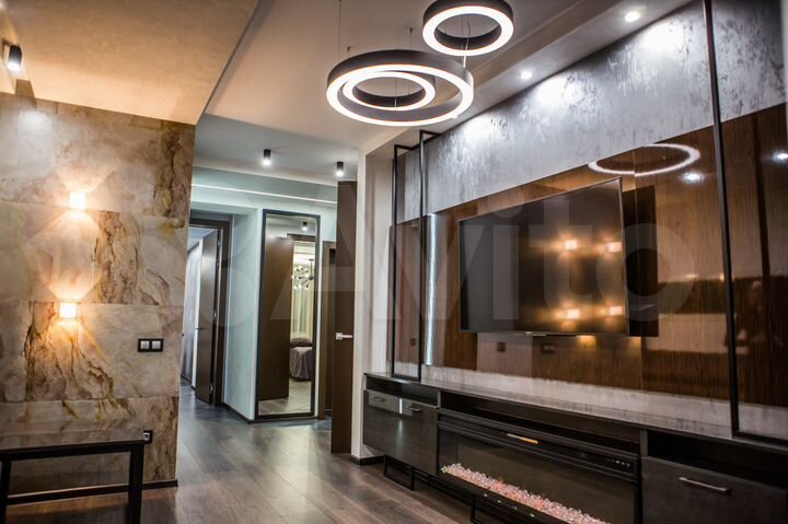 2-к. квартира, 68 м², 4/9 эт.