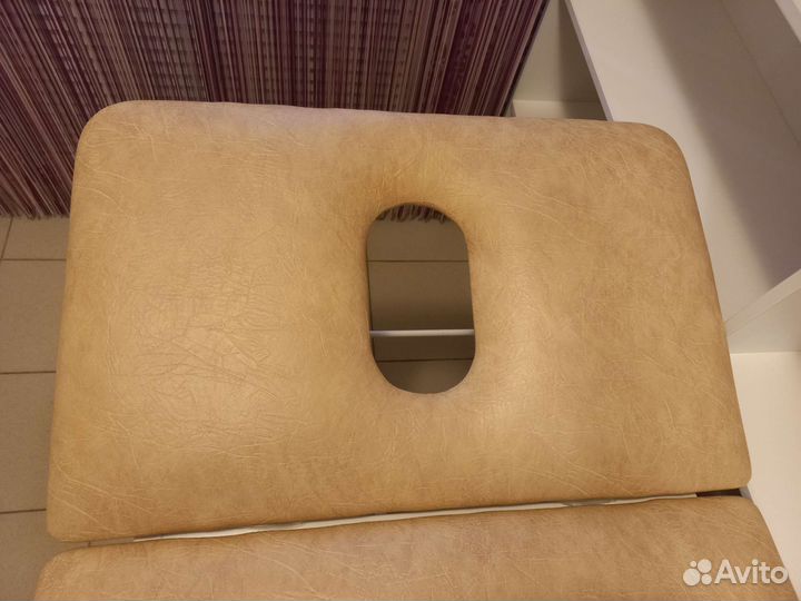 Кушетка косметологическая