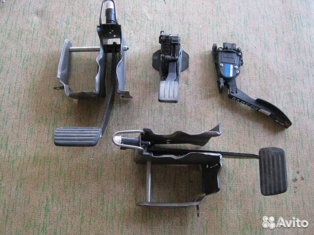 Электронная педаль газа Nissan Almera g15/logan