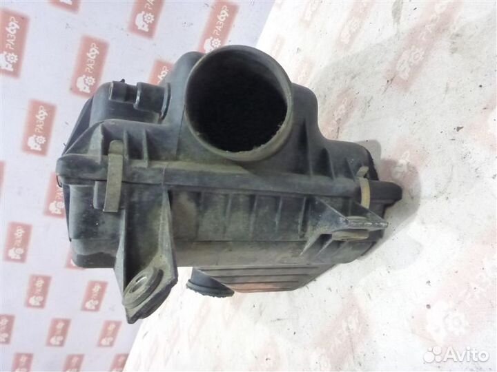 Корпус воздушного фильтра Daewoo Nexia N100 2000