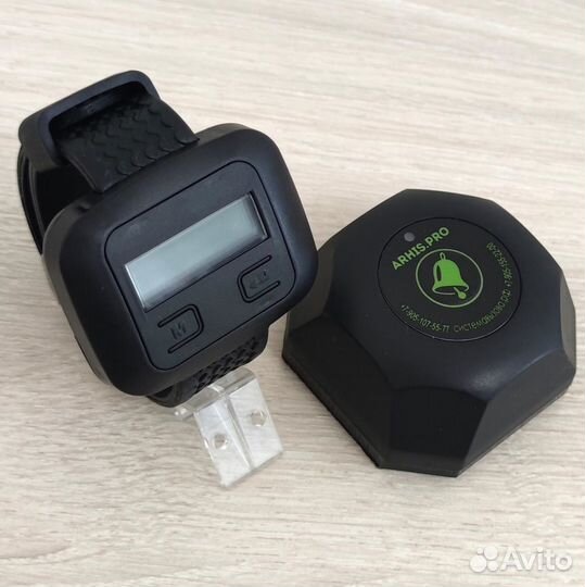 Кнопка вызова персонала официанта Бургер и часы