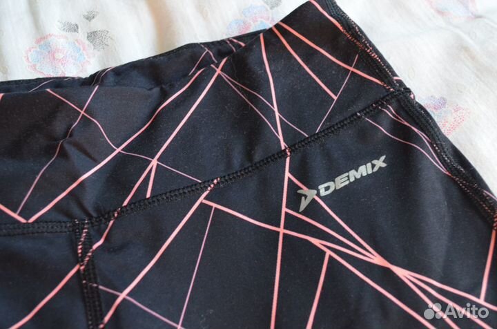 Спортивные лёгкие брюки