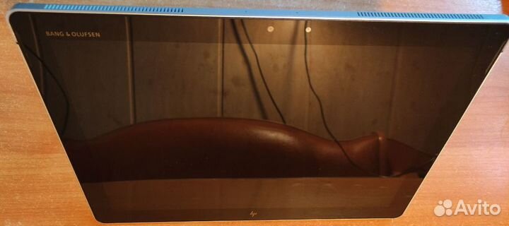 Планшетный компьютер HP elite X2