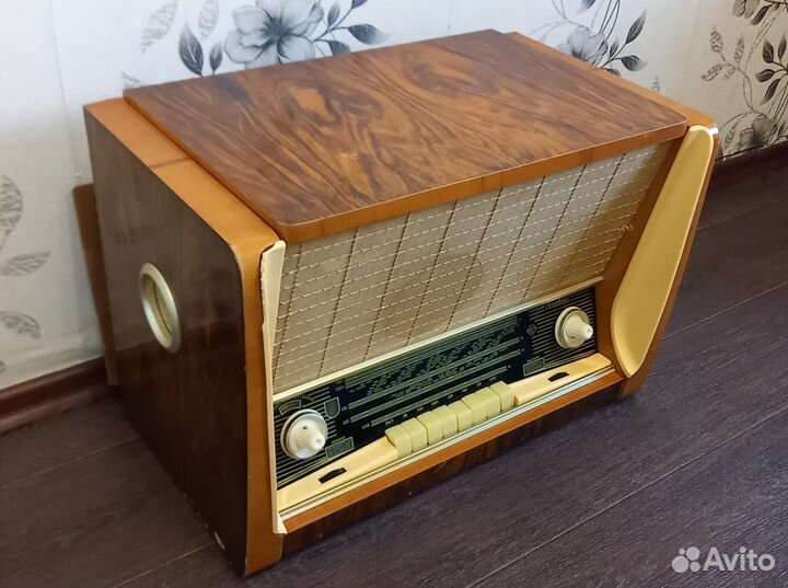 Радиола Ламповая 
