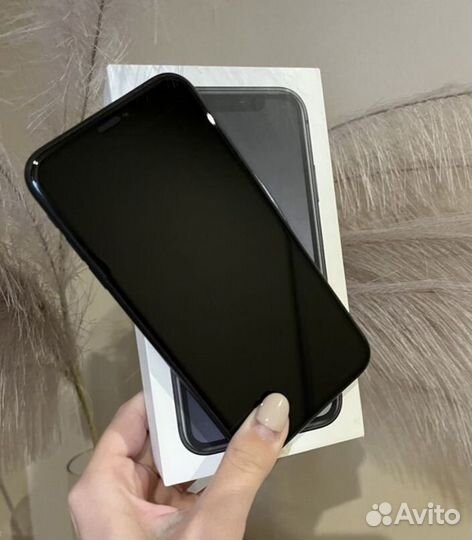 iPhone Xr, 128 ГБ
