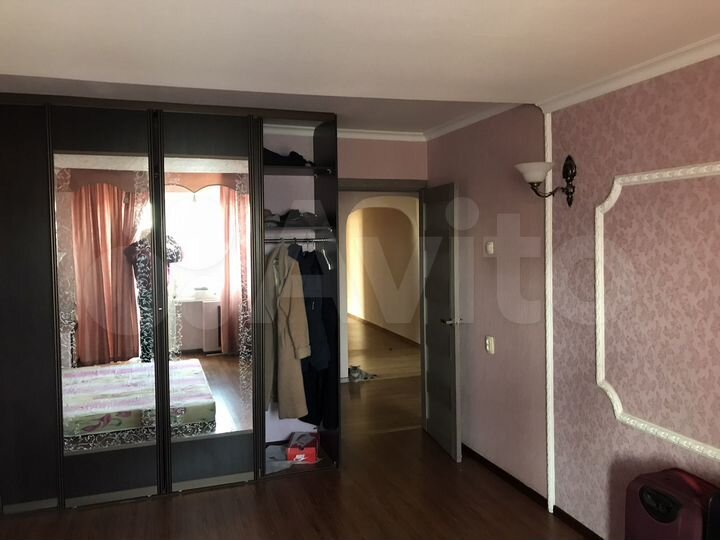 4-к. квартира, 121 м², 13/16 эт.