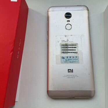 Xiaomi Redmi 5 Plus, 3/32 ГБ, 2 SIM