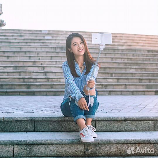 Монопод Xiaomi Bluetooth Selfie Stick 2, Черный