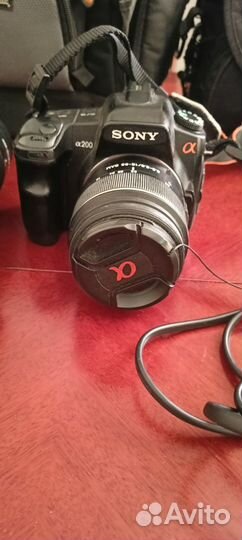 Цифровая зеркальная фотокамера Sony dslr- A200
