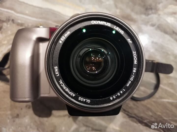 Зеркальный фотоаппарат Olimpus пленочный