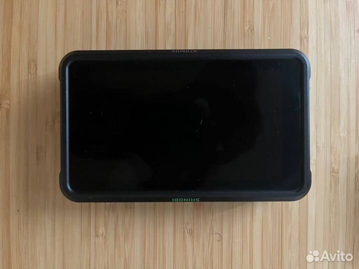 Операторский монитор atomos shinobi 5.2