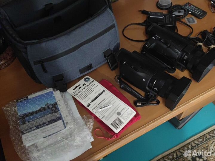 Sony камеры 2шт