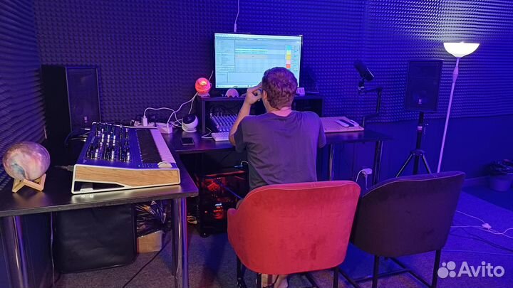 Школа электронной музыки и диджеинга. Не онлайн