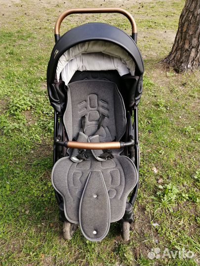 Продам детскую коляску