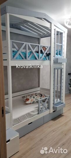 Детская двухъярусная Эко кровать домик из массива