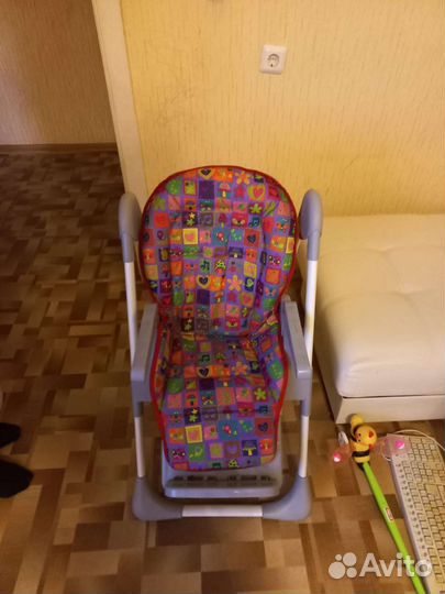 Стул для кормления