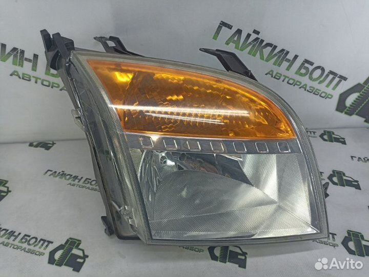 Фара галогеновая передняя правая Ford Fusion CBK
