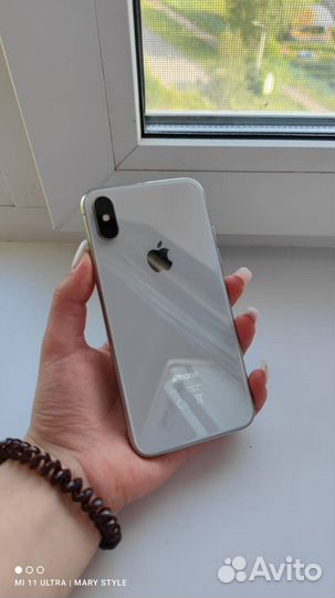 iPhone X