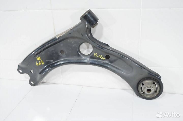 Рычаг нижний передний левый Kia Sportage 4 QLE