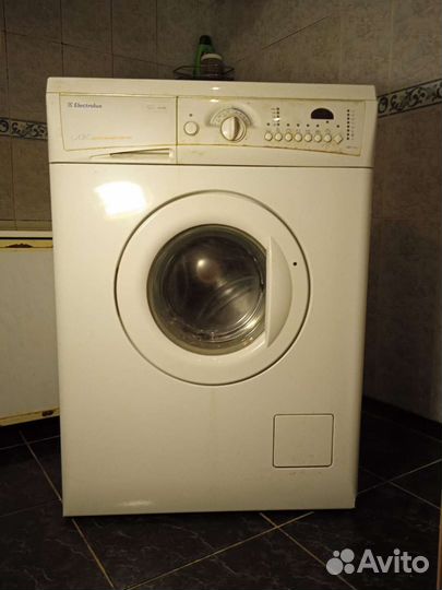 Стиральная машина electrolux 1046