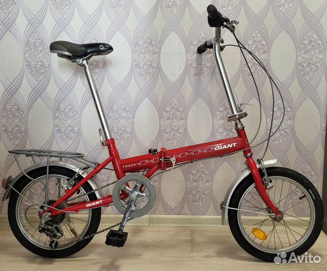 Складной велосипед Giant FD606 красный