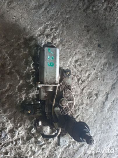 Мотор дворников на toyota prado VZJ90 5VZ