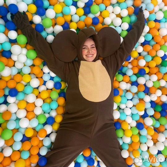 Чебураш на день рождения, праздник