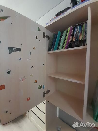 Стол письменный