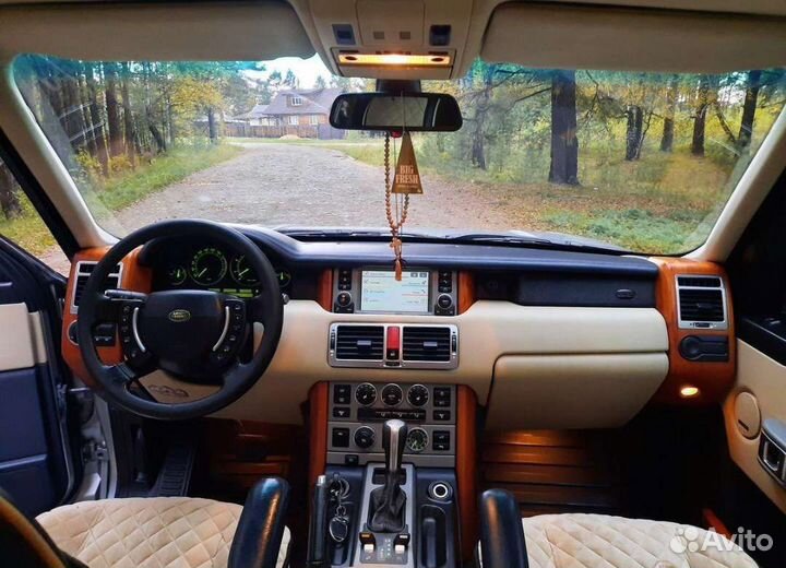 Land Rover Range Rover 4.4 AT, 2004, 300 000 км