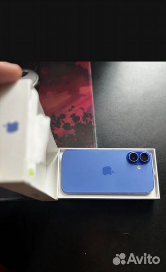iPhone 16, 128 ГБ