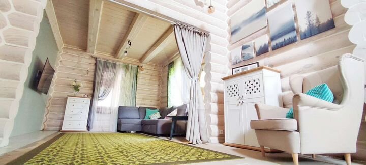 Дом 185 м² на участке 7 сот.