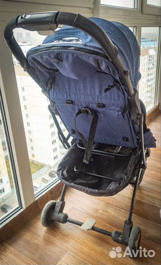 Прогулочная коляска трансфомер