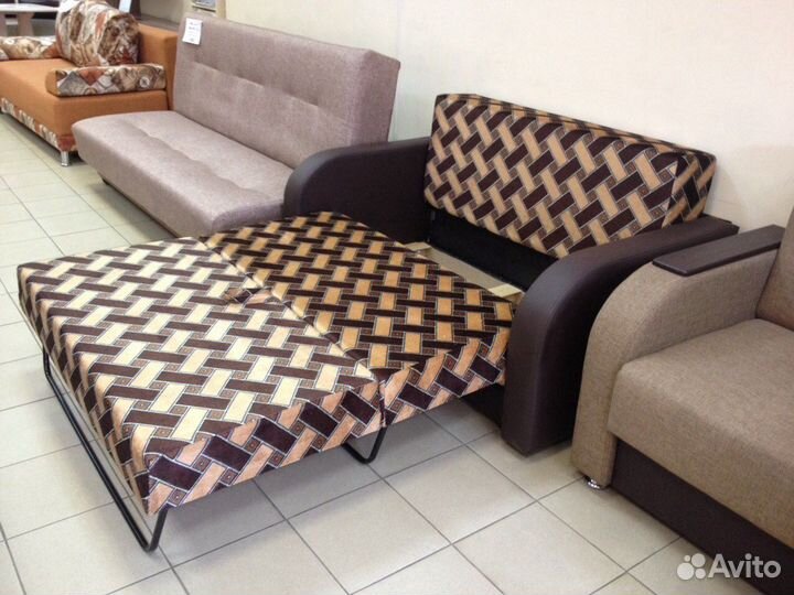 Диван чебурашка