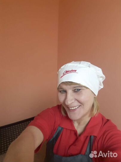 Мойщица посуды с ежедневными выплатами в выходные