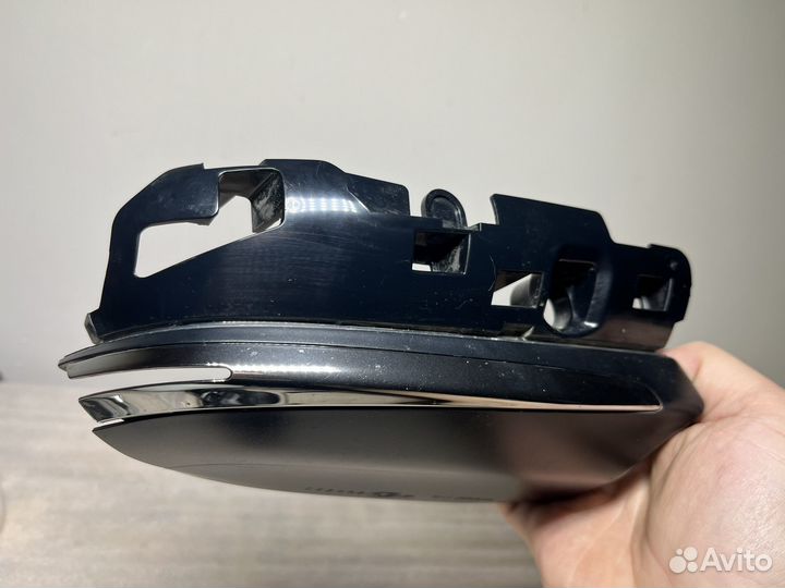 Нижняя накладка хром R зеркала Toyota camry 70