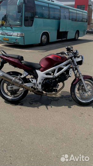Suzuki sv400
