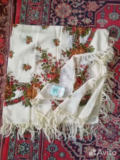 Павловопосадский платок шерсть