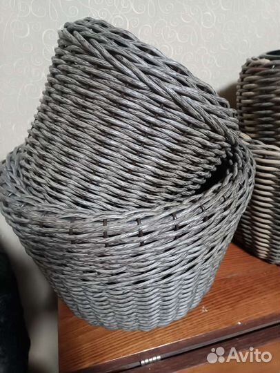 Кашпо для цветов из полиротанга