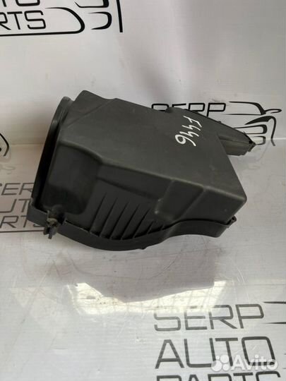 Крышка воздушного фильтра Ford Focus 3 CB8 1.6L