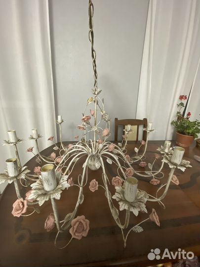 Люстра подвесная потолочная