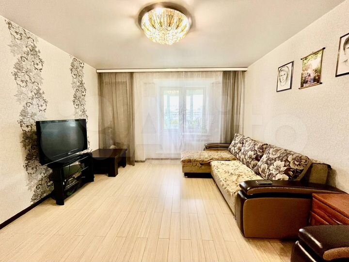 3-к. квартира, 72 м², 8/9 эт.