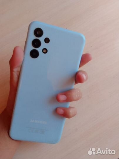 Samsung Galaxy A13, 4/64 ГБ